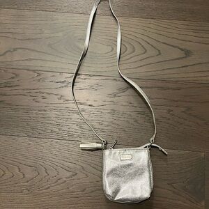 Tommy Hilfiger girls silver crossbody NWT retail $89